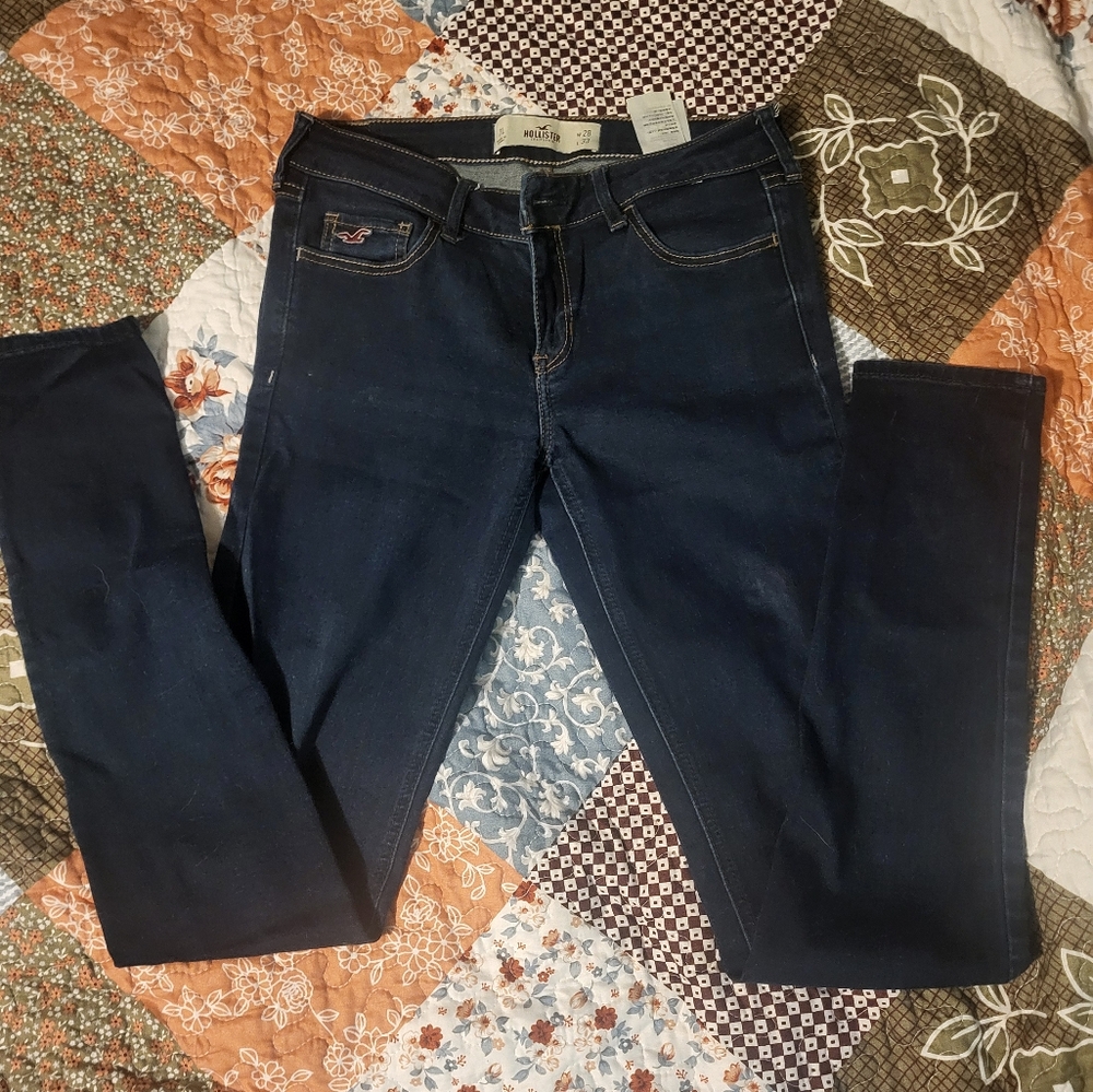 Hollister Size 7L Skinny Jeans